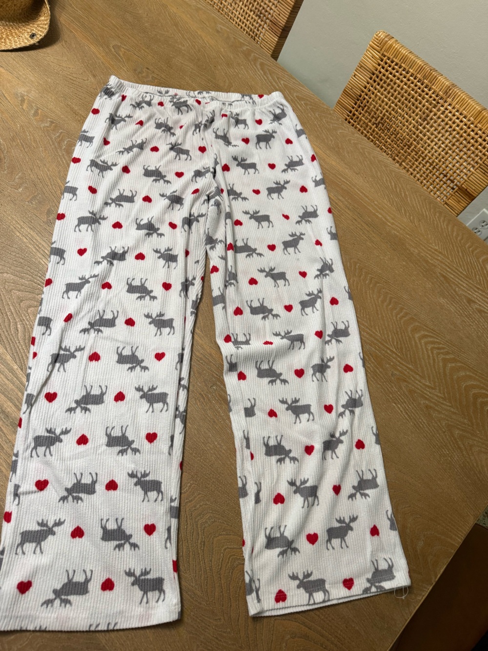 Kids White Moose & Heart Print Pajama Pants - Red & Gray